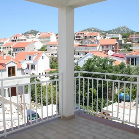 With A Parking Space Hvar - 4593 Lejlighed Hvar Town